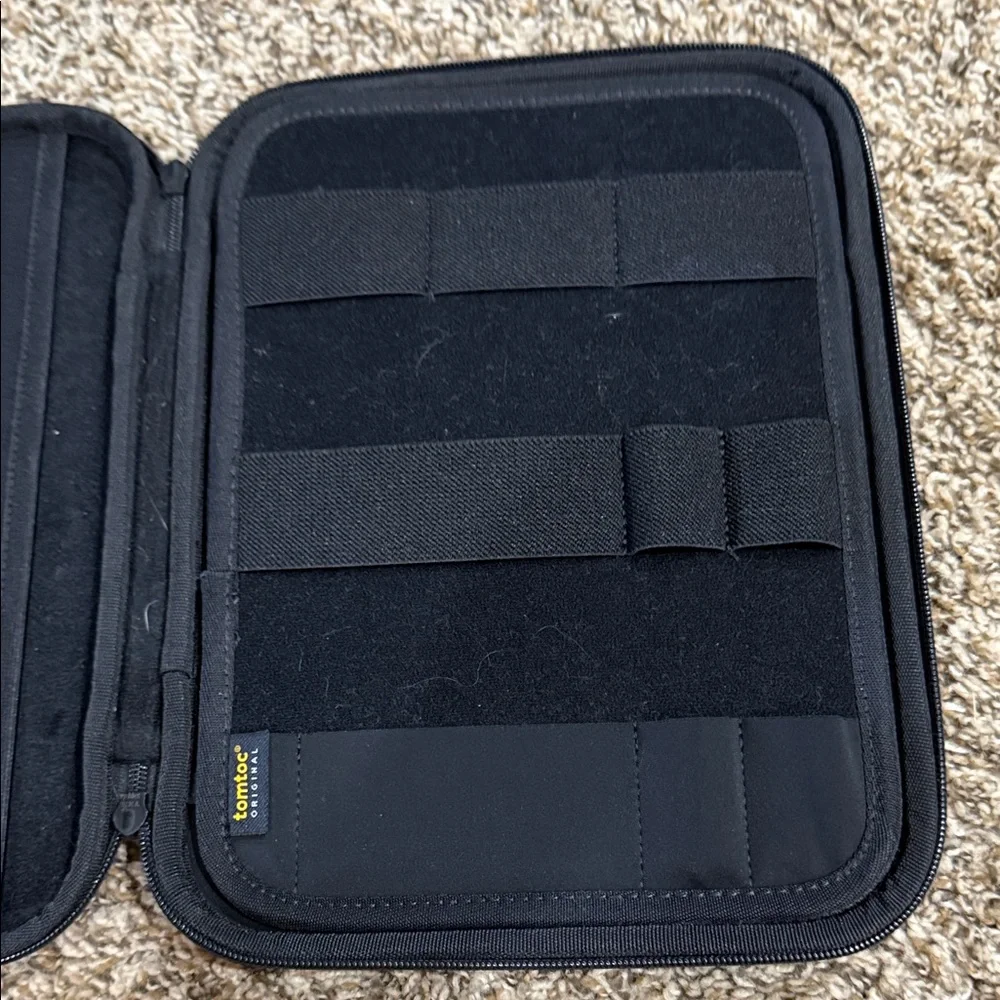 iPad 11” accessories- tomtoc case